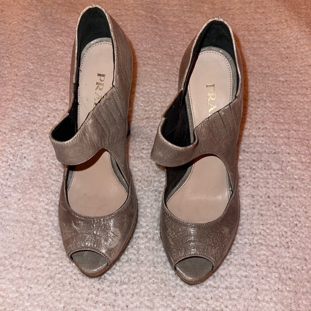 Prada Rustic Peep Toe High Heels - Picture 5 of 6